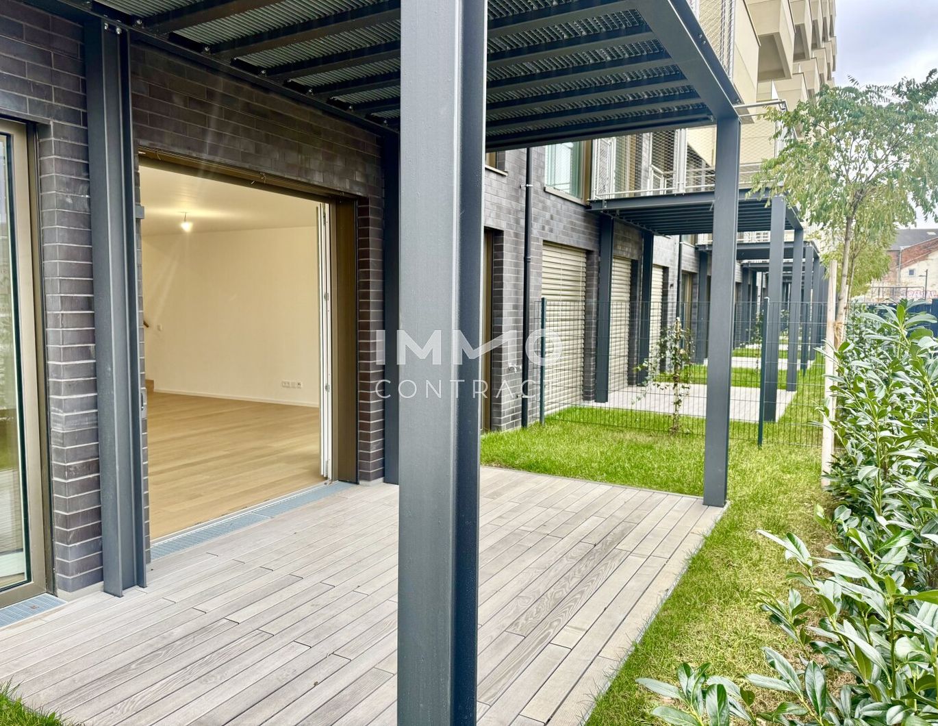 Townhouse apartment with Garden: Hauptbahnhof Vienna - Commission-free