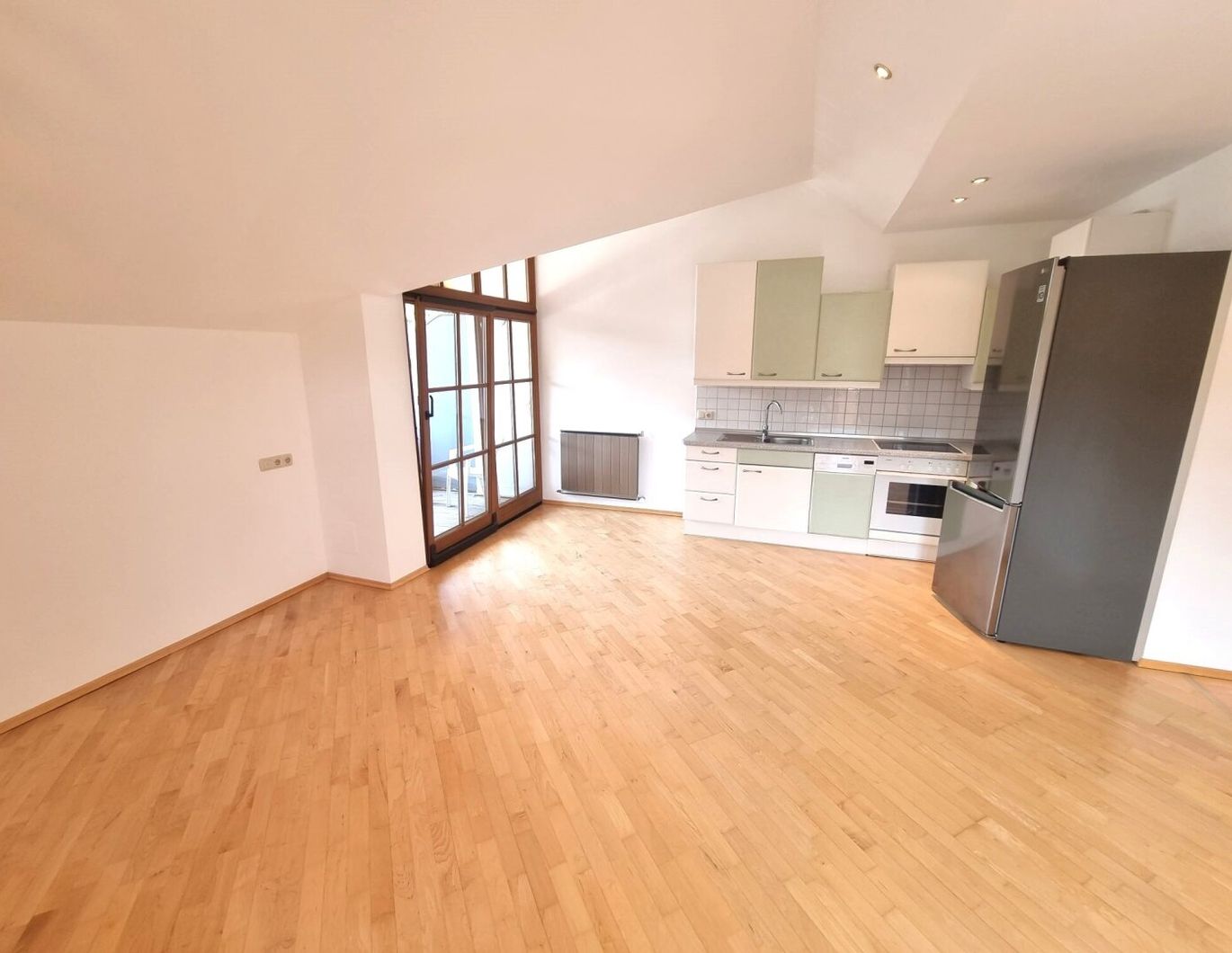 2,5 Zimmer Wohnung mit Balkon in Goldegg-Weng