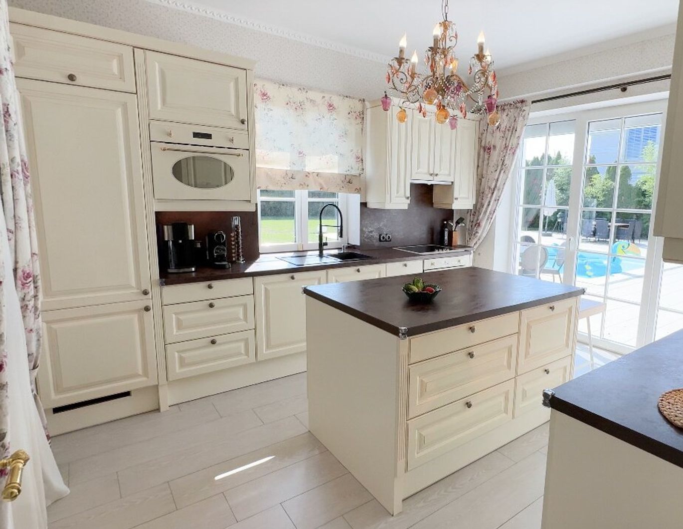 POOL VILLA mit großem Grundstück, Whirpool & Sauna im FONTANA Golfresort!!!