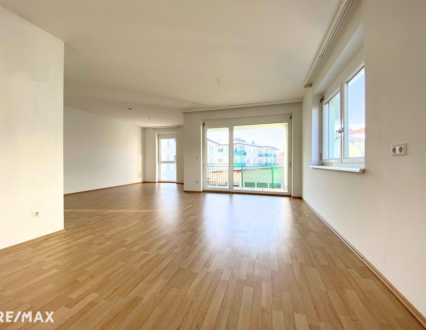 Lichtdurchflutete 3-Zimmer-Genossenschaftswohnung in guter Lage mit Tiefgarage!