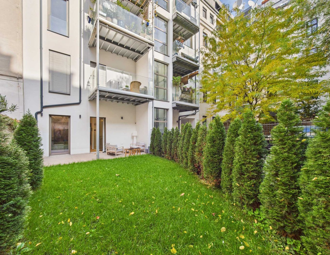 EG-Wohnung mit großzügiger Gartenfläche!