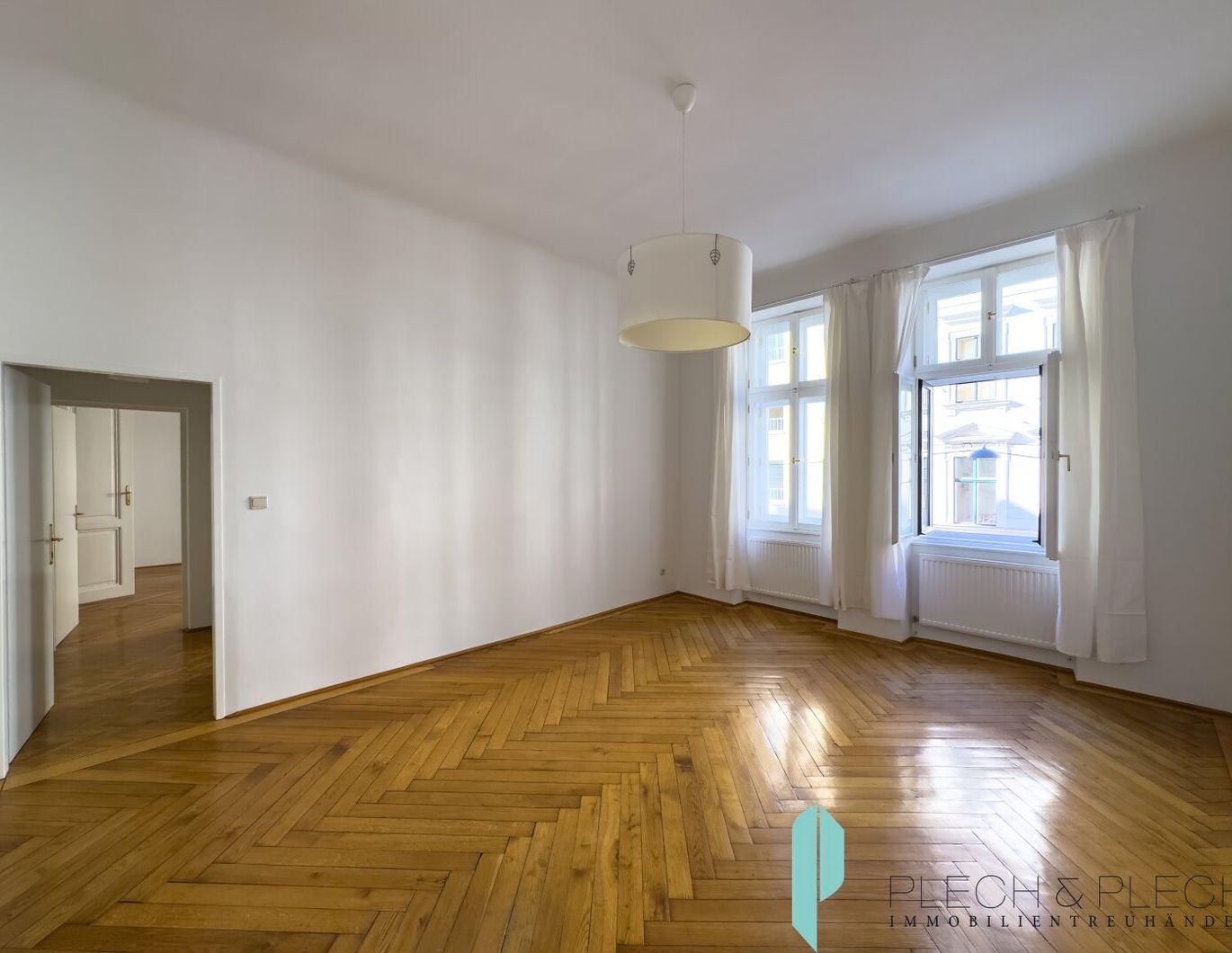 Provisionsfrei für den Mieter ! Schöne 2 Zimmerwohnung nahe WKO