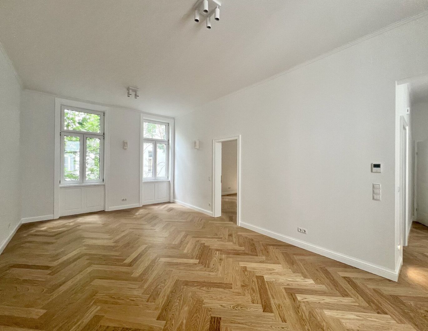 Max-Winter-Platz 18 - Stilaltbau in beliebter Wohngegend!