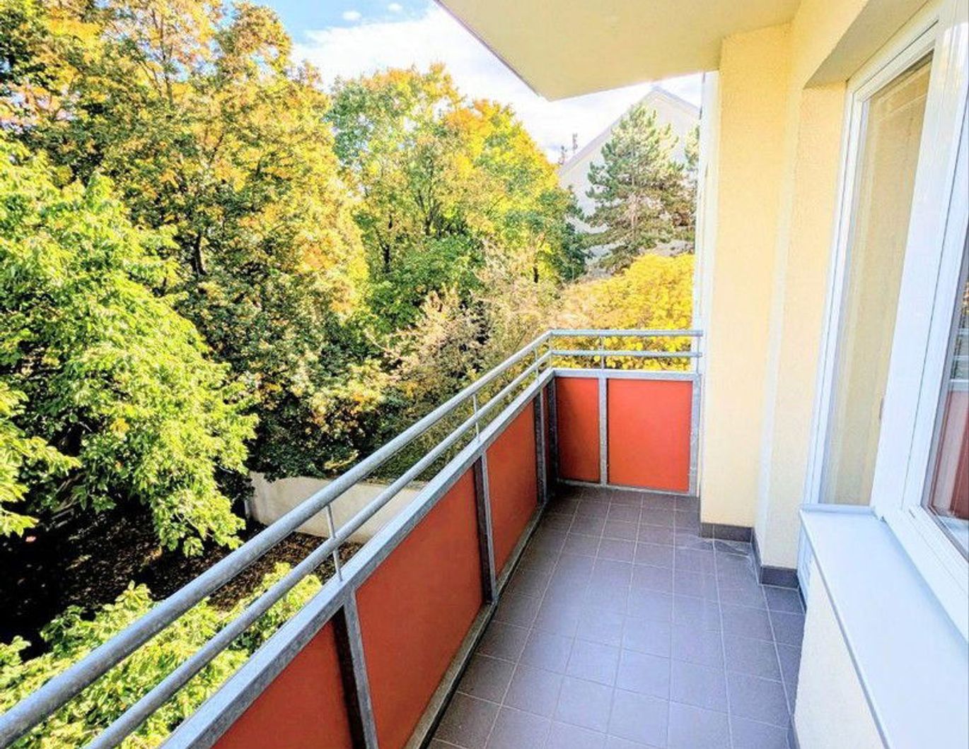 Ruhige 2-Zimmer Wohnung mit Balkon in Nussdorf