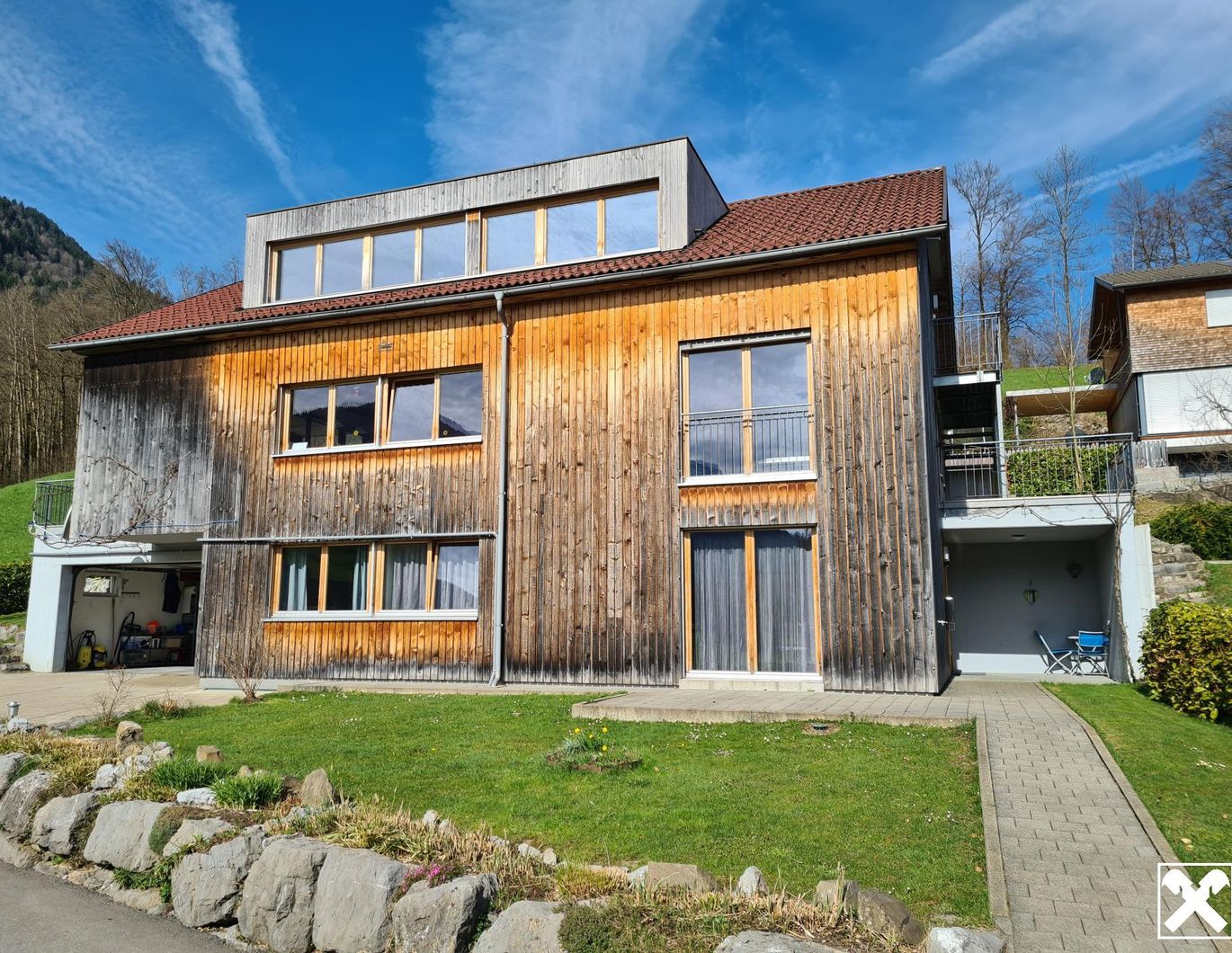 Mehrfamilienhaus mit 3 Einheiten - Einzel- oder Gesamtverkauf möglich