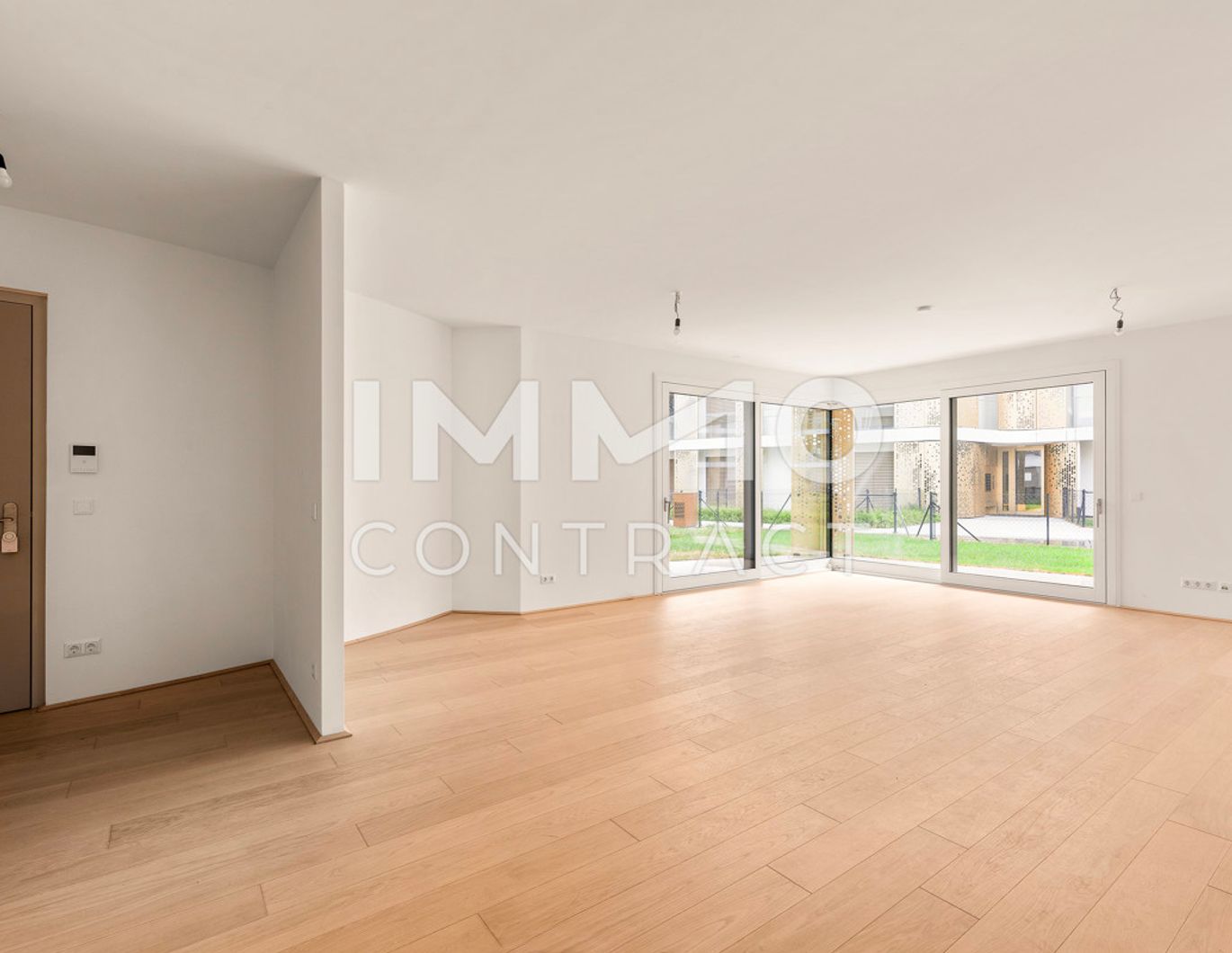 Luxuriöse Gartenwohnung mit 3 Zimmern in ruhiger Lage am Wasser!