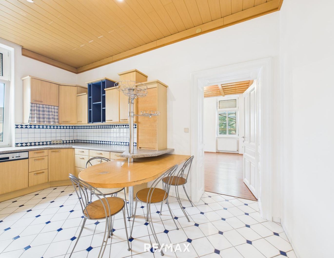 Eigentumswohnung- Erdgeschosslage mit Potential