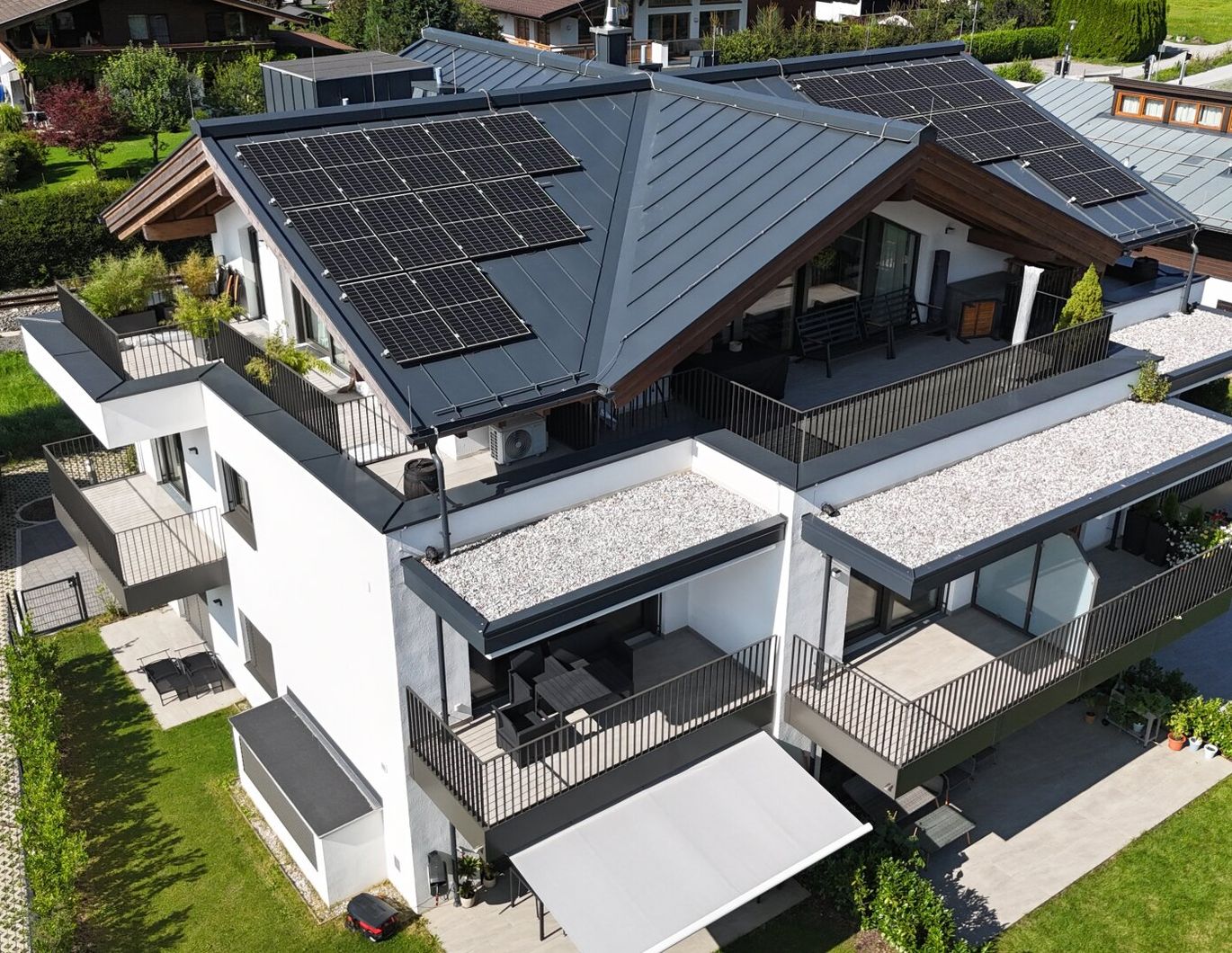 Neuwertige möblierte Wohnung in Zell am See am Golfplatz- direkter Blick auf das Kitzsteinhorn