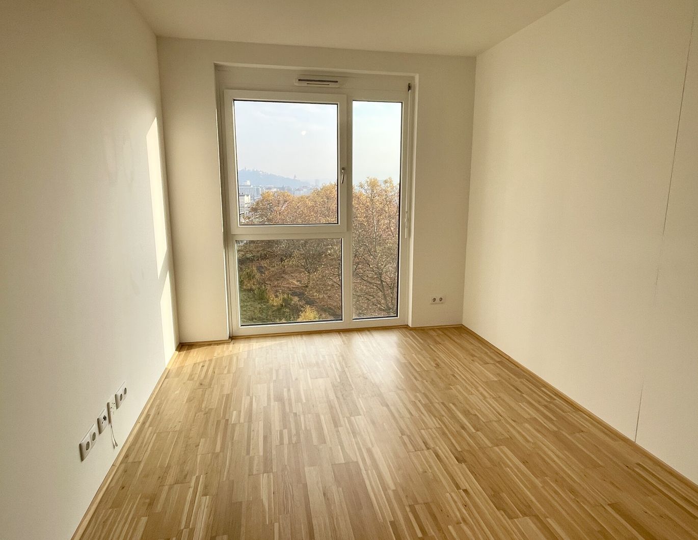 3 ZIMMERWOHNUNG MIT LOGGIA -1.MONAT MIETFREI - 8020 GRAZ