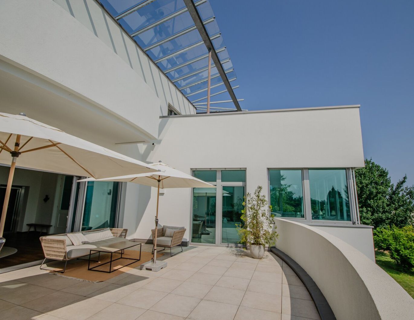 VILLA DER SINNE - WO ARCHITEKTUR AUF EMOTIONEN TRIFFT!