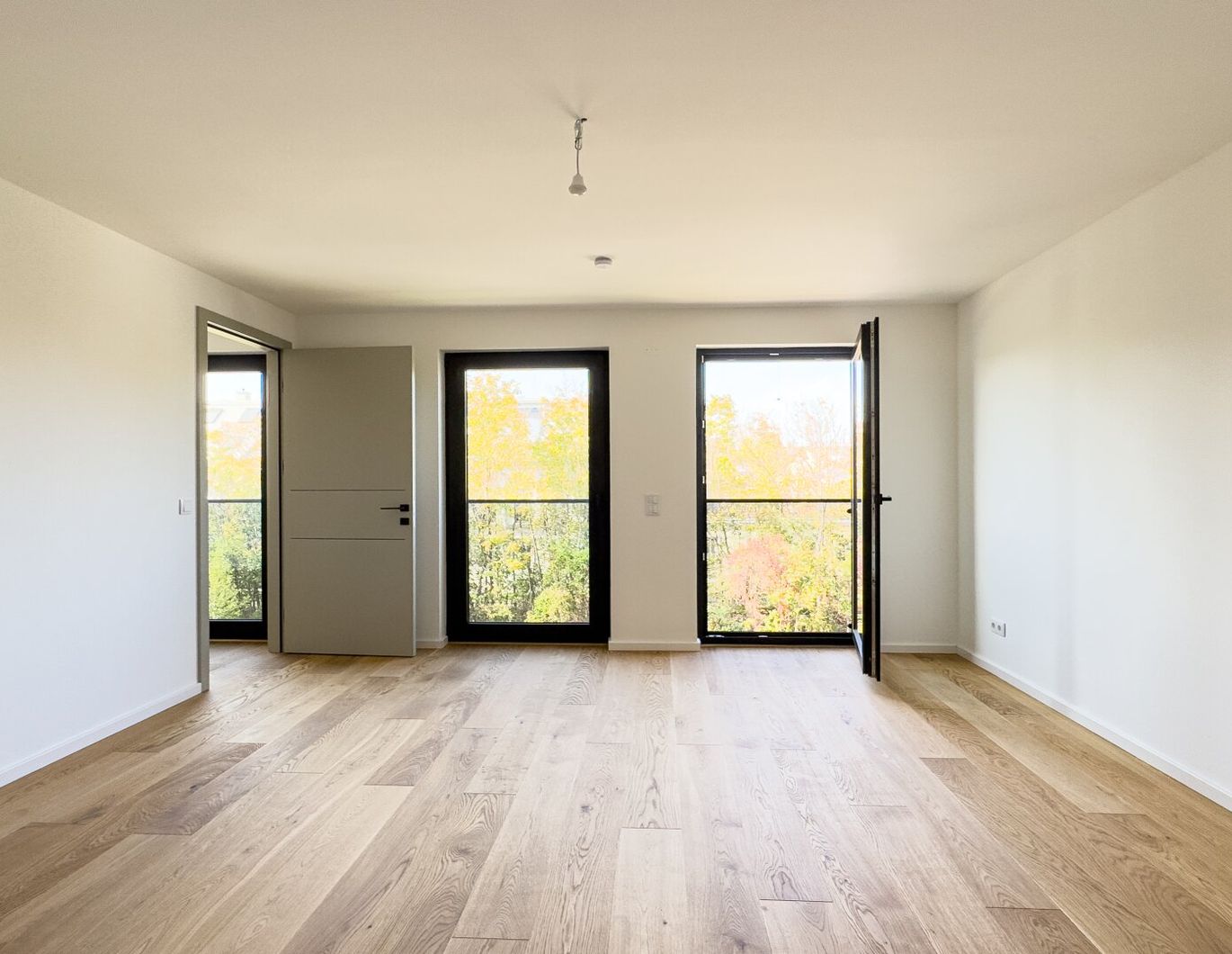 Erstbezug Penthouse & 2-Zi-Wohnungen**Garage*Massivbau*Top-Ausstattung **Jetzt mit Preisnachlass!