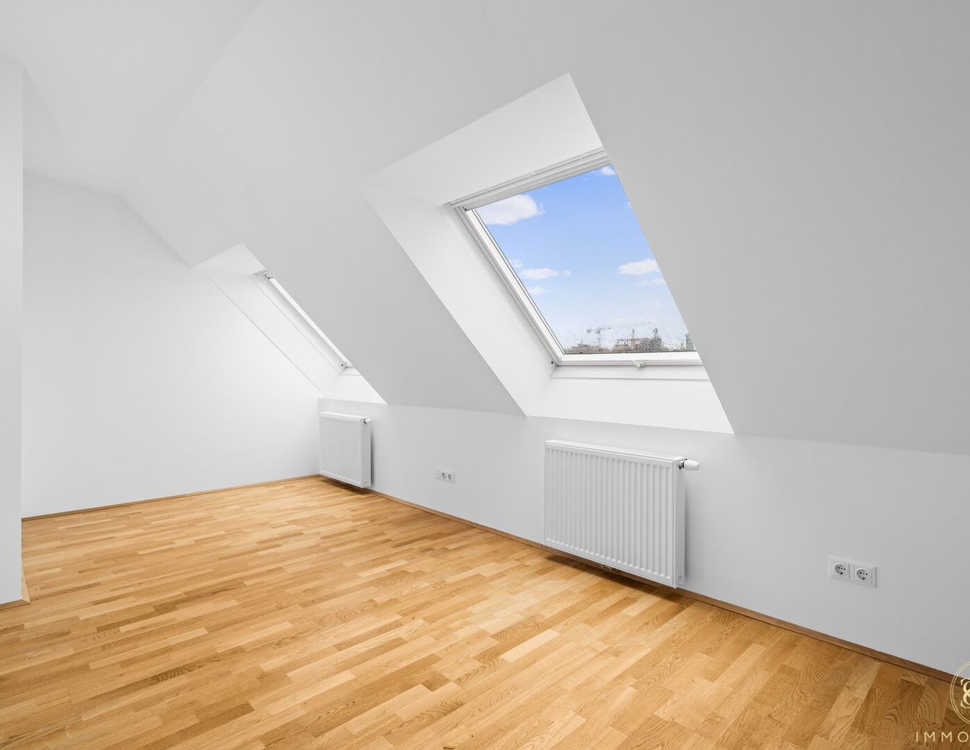 Charmante 4-Zimmer-Dachgeschoßwohnung mit Balkon in 1100 Wien - Ihr neues Zuhause!