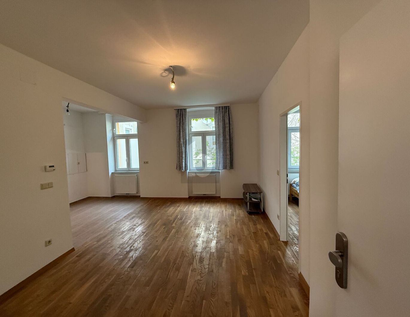 CHARMANTE SINGLEWOHNUNG - 5 MIN ZU U3