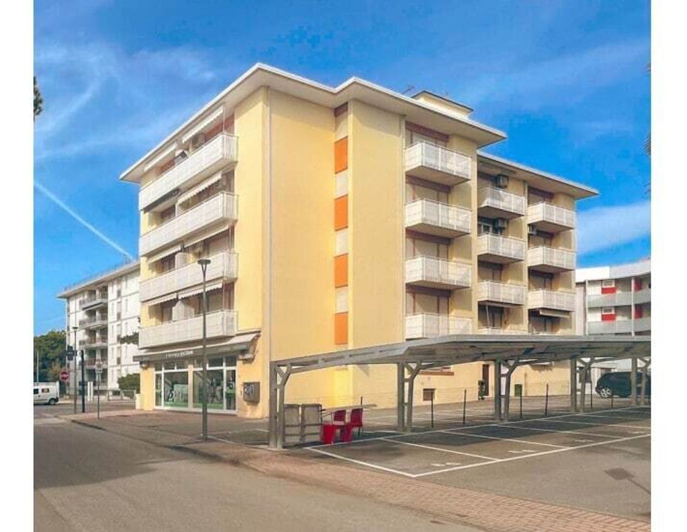 TIZIANO - 3 ZIMMER WOHNUNG MIT MEERBLICK