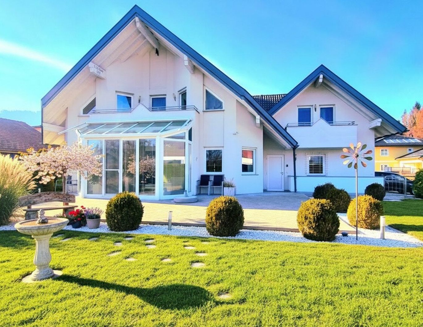 Luxuriös Wohnen in der Nähe vom Mondsee.