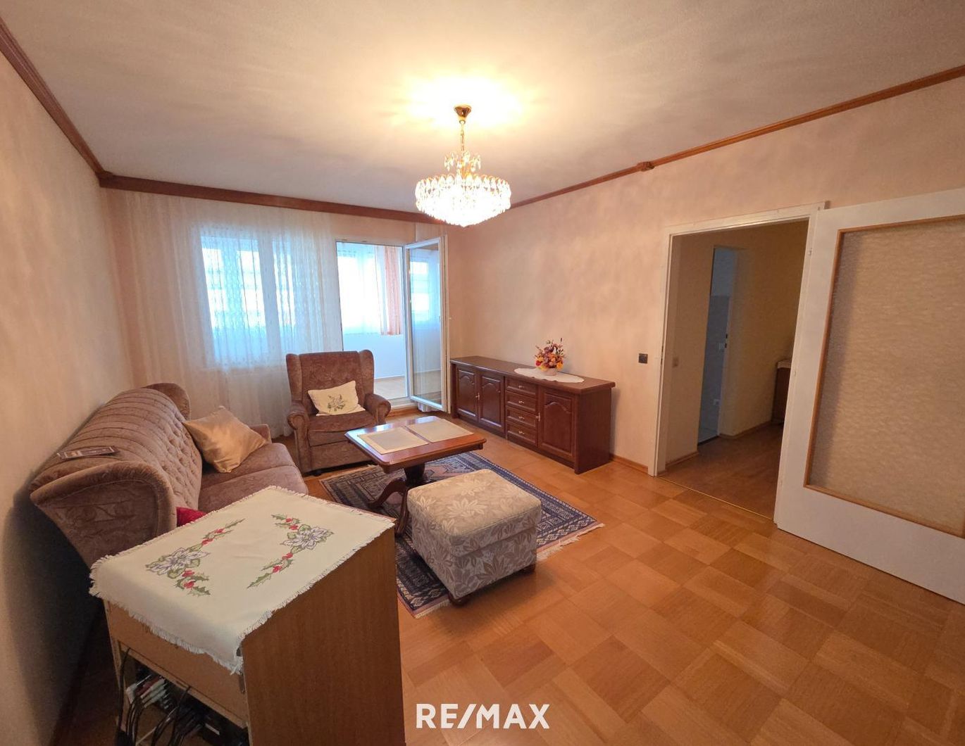 Moderne 3-Zimmer-Wohnung mit Loggia und Balkon in Top-Lage !