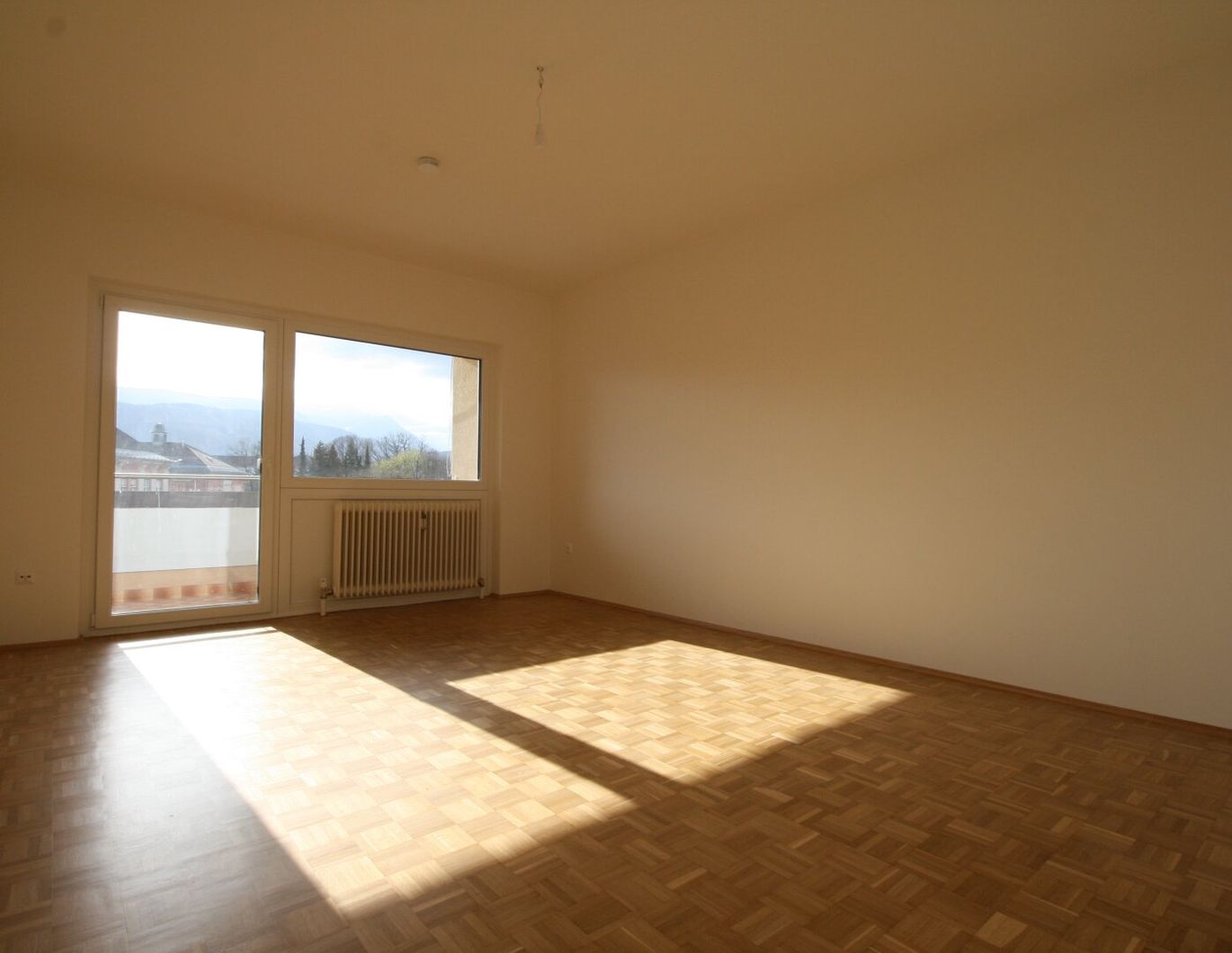 Villach: Sonnige 3-Zimmer Wohnung mit südwestseitiger Loggia - Erstbezug nach Sanierung