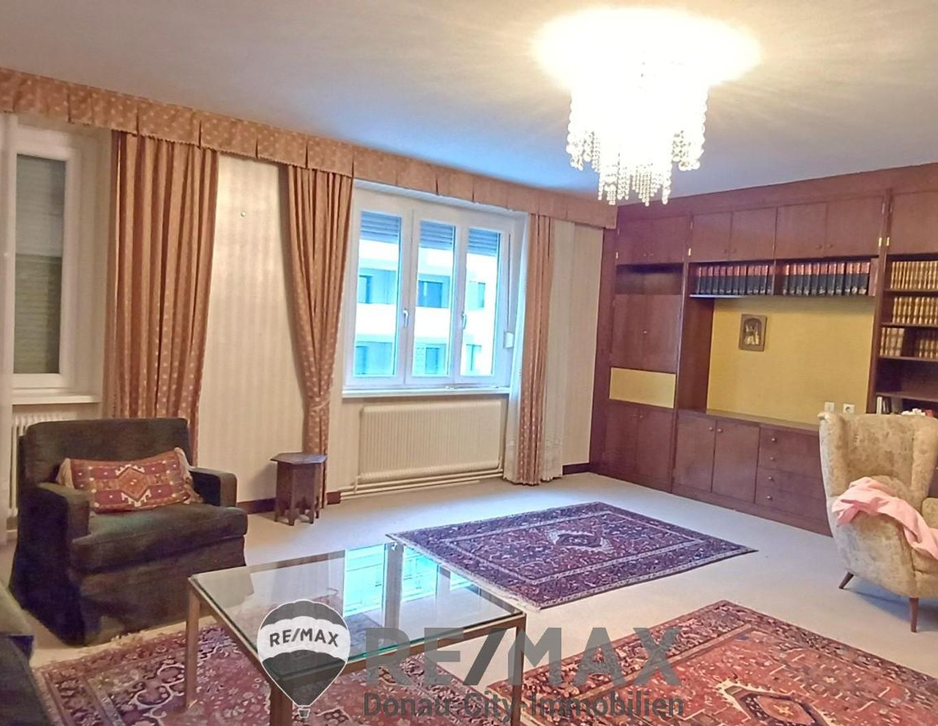 ''Großzügige 150 m² Wohnung in der Favoritenstraße''