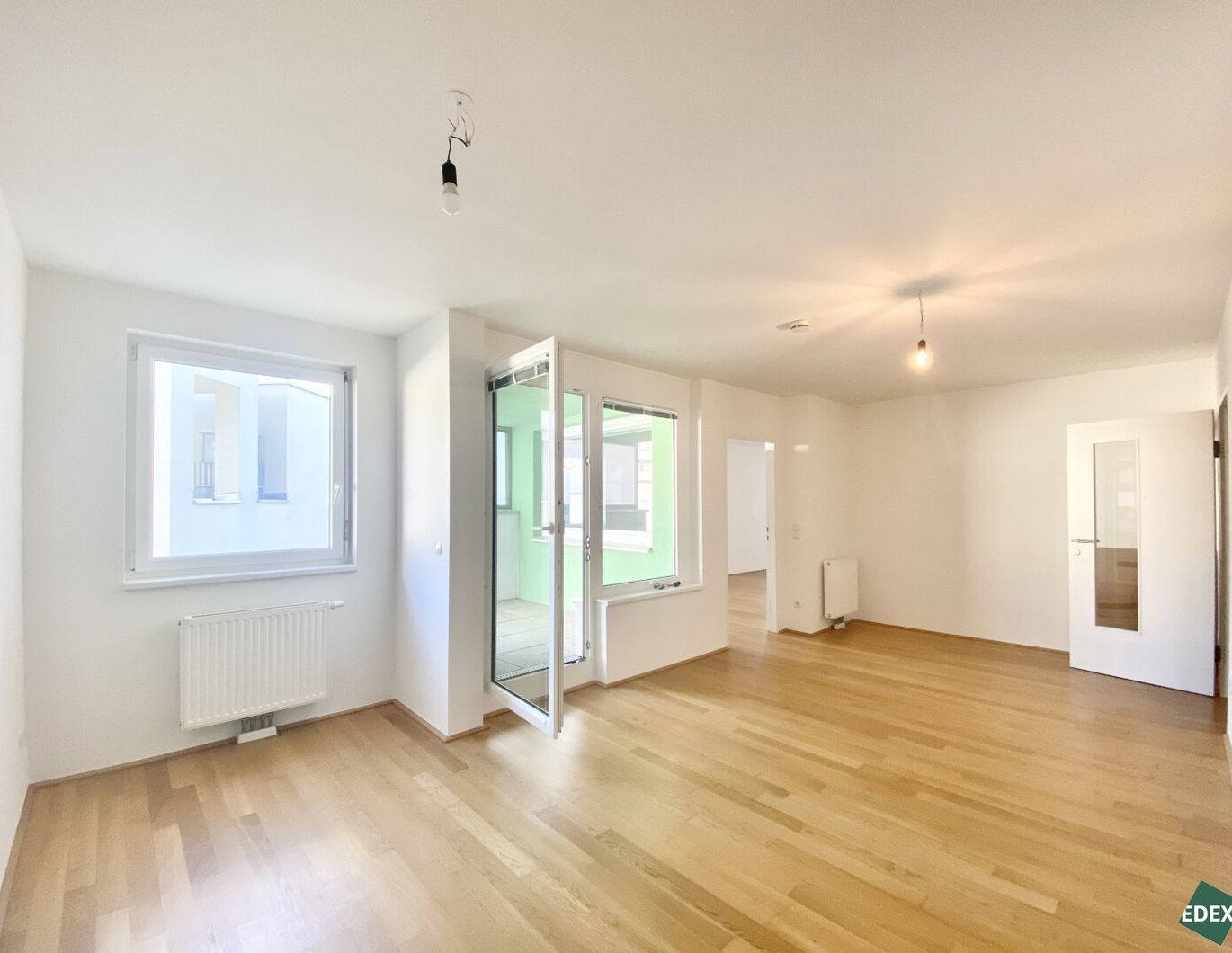 Großes 2-Zimmer-Apartment mit Loggia und Schrankraum beim Hauptbahnhof