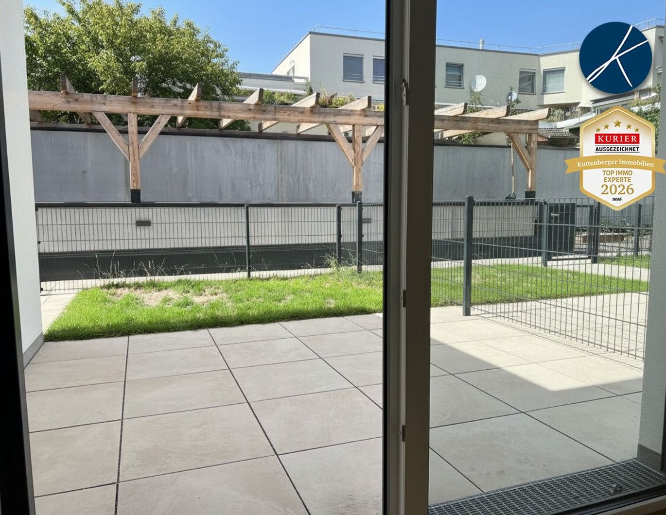 U6 Erlaaer Straße: Kleines Reihenhaus (Townhouse) als NEUBAU-ERSTBEZUG