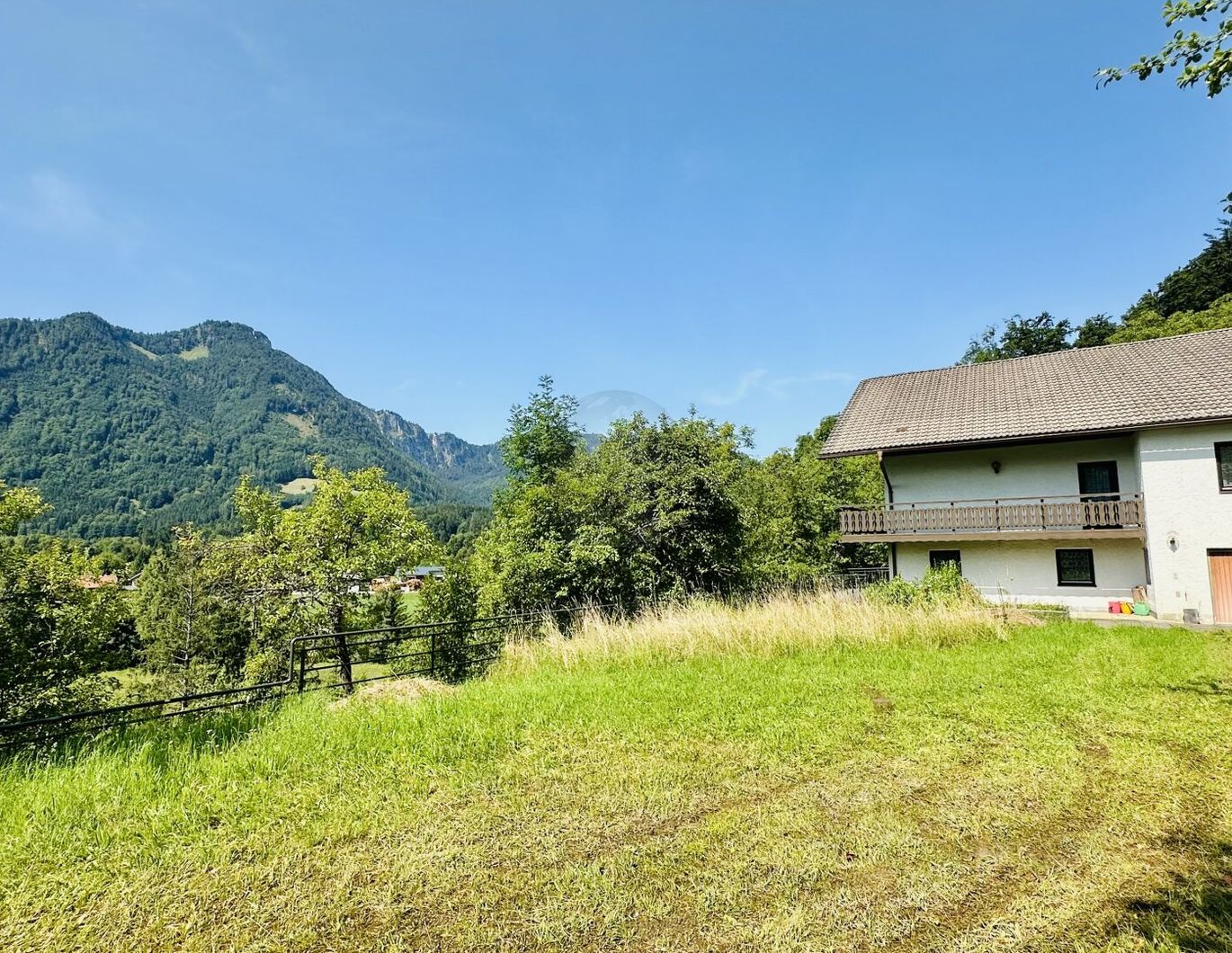 Traumhaftes Einfamilienhaus mit Bergblick