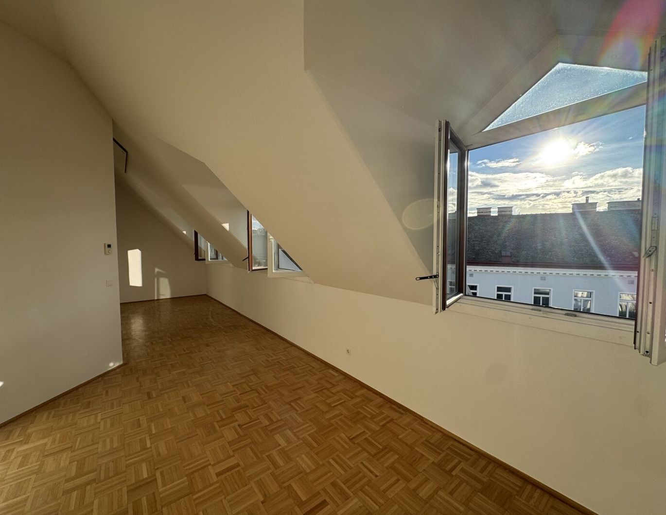 Drei Fenster. Ein Lichtgefühl.