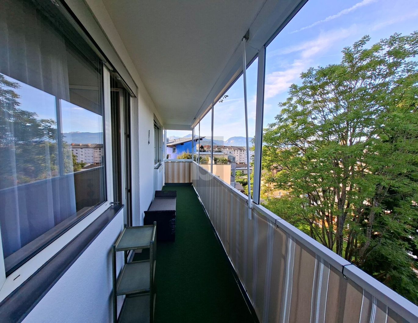 ZENTRALE LAGE MIT RUHIGEM BALKON