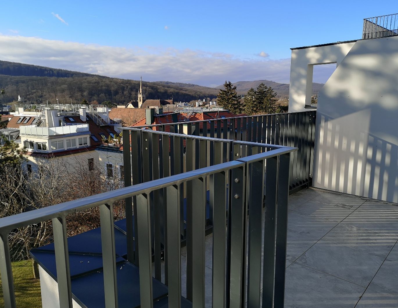 Parksuites - tolle Terrassenwohnung - 3 Zimmer, Inklusive Garagenplatz, Gemeinschaftsgarten vorhanden