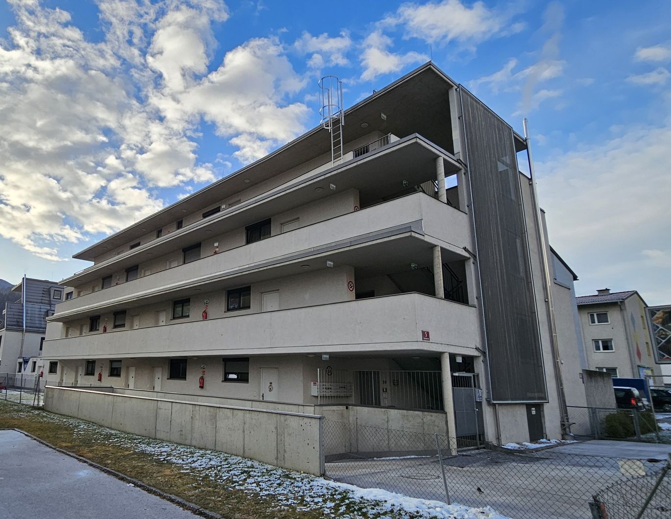 Geräumige 3-Zimmer-Wohnung mit Kleingarten in Innsbruck/Pradl zu verkaufen