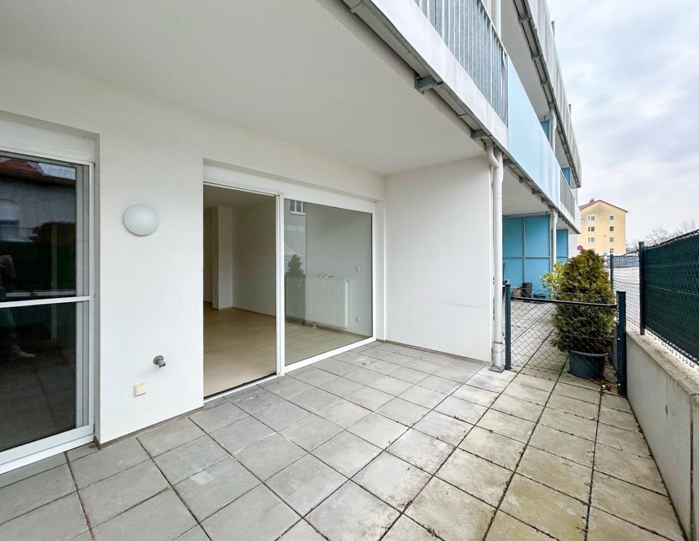 BETREUBARES WOHNEN: Schöne Wohnung mit großer Terrasse