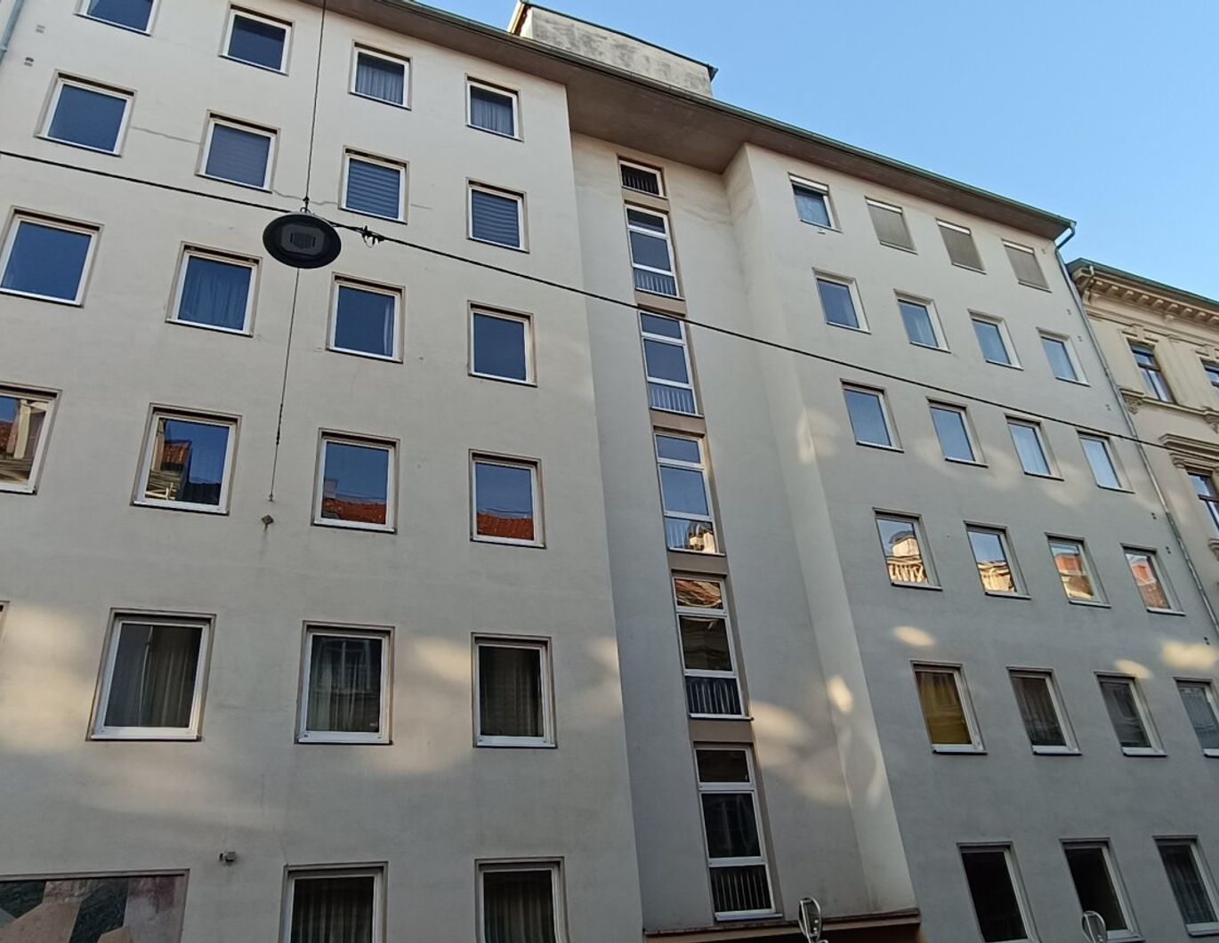 Vermietete Garconniere in Uni-Nähe!