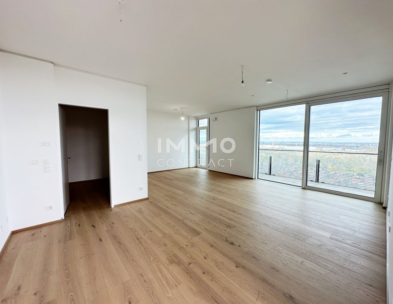 ERSTBEZUG: Der ultimative Ausblick! Freuen Sie sich auf einen modernen Lifestyle mit vielen Annehmlichkeiten!