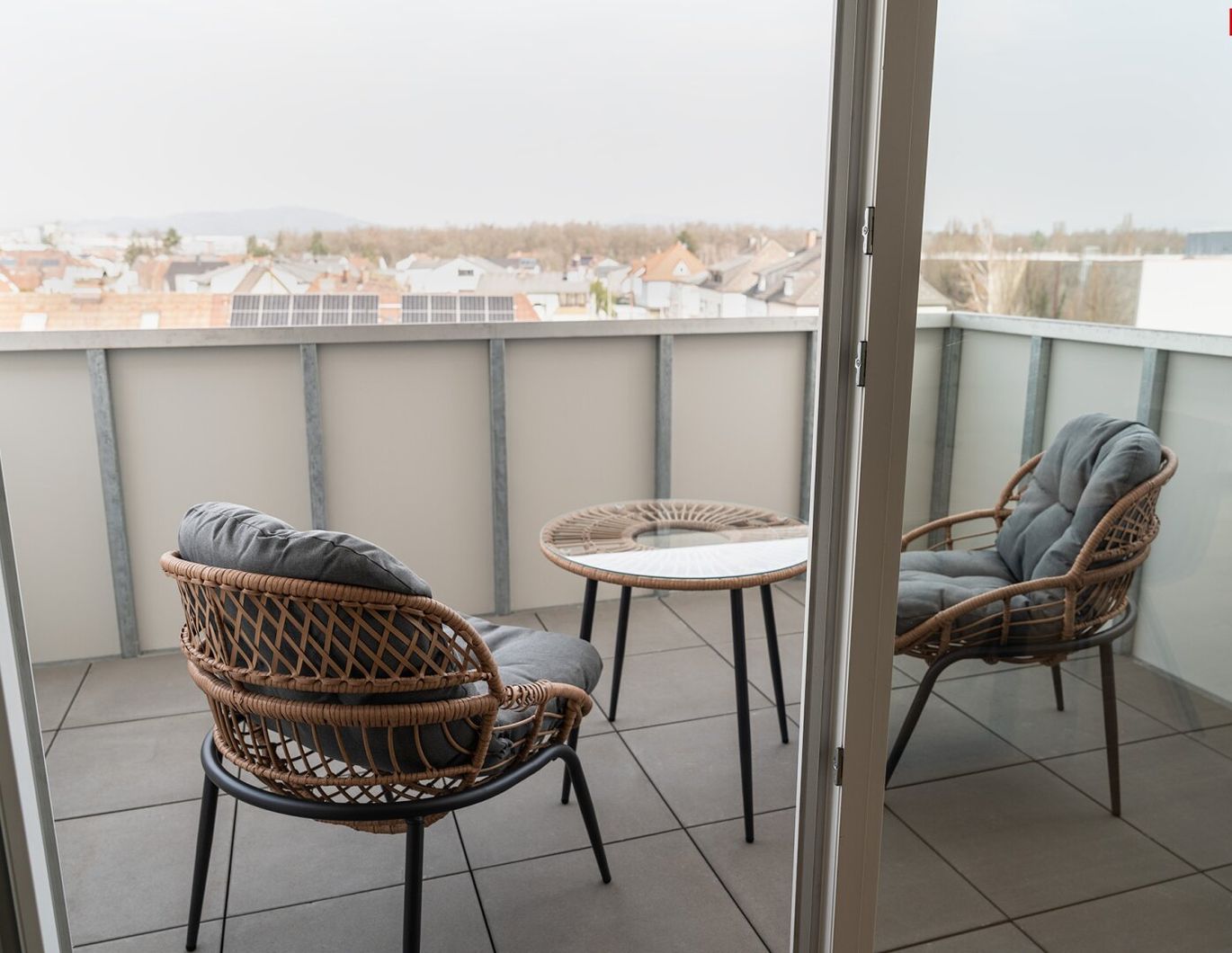 Bezugsfertige Neubauwohnung ohne Einrichtungsstress - die ideale Lösung für vorübergehende Aufenthalte (1 - 6 Monate mietbar)