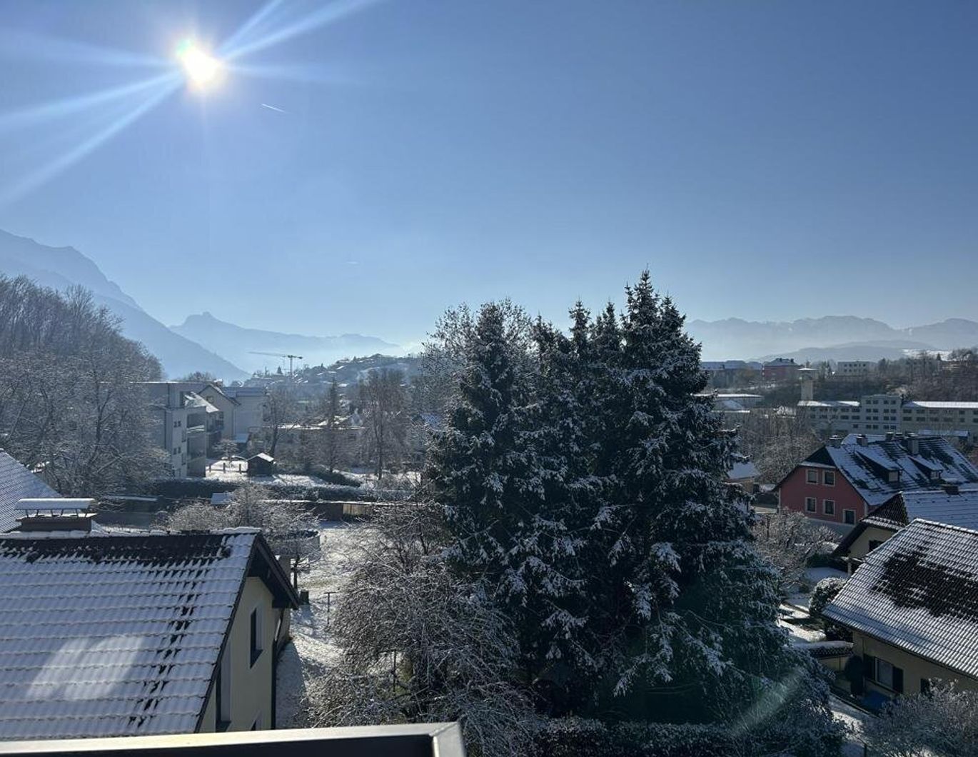 Sonnige, gepflegte 3-Zimmer Wohnung mit Gebirgsblick in der Linzerstraße