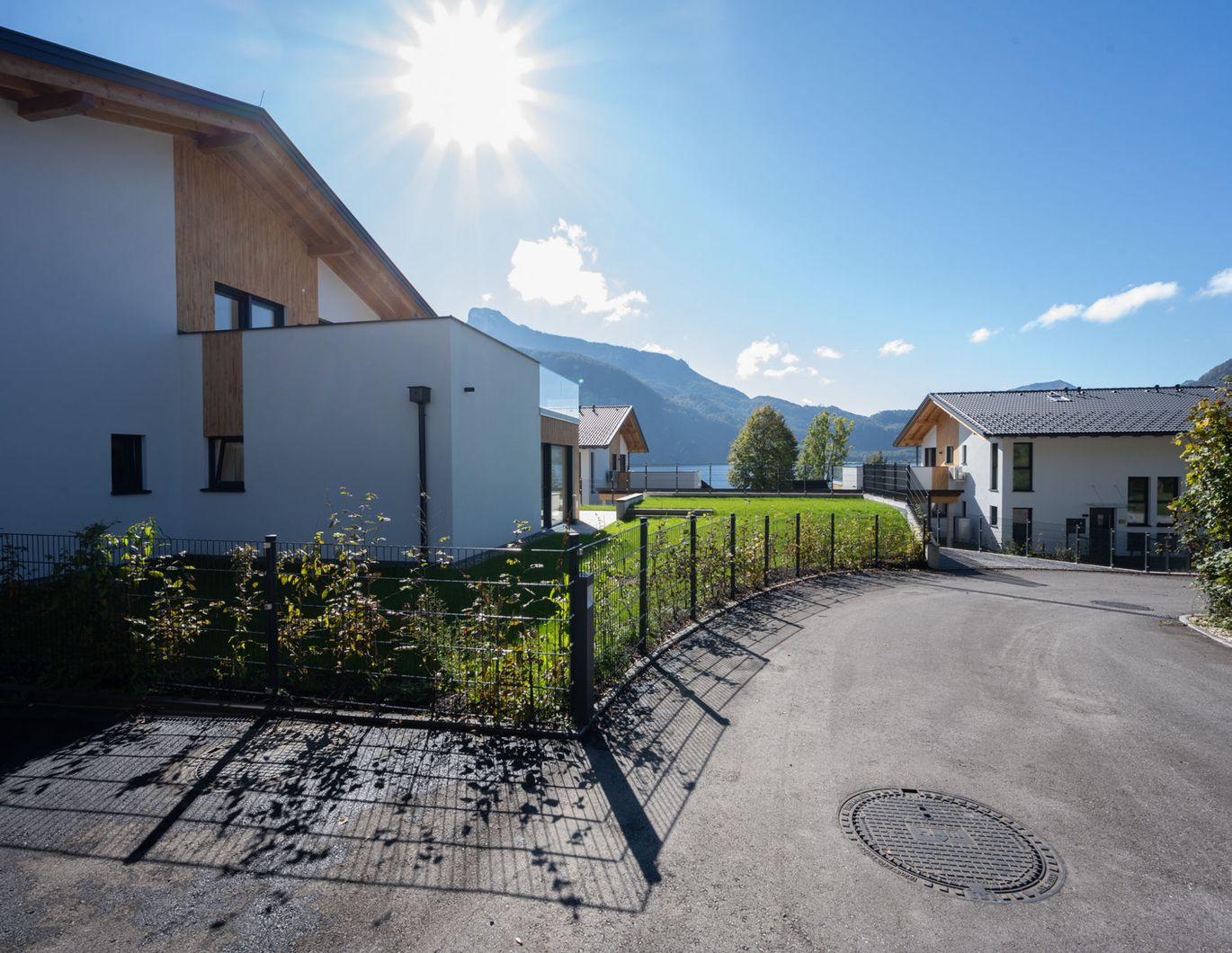 3 Zimmer Gartentraum mit privatem Seezugang am Mondsee | sofort bezugsfertig