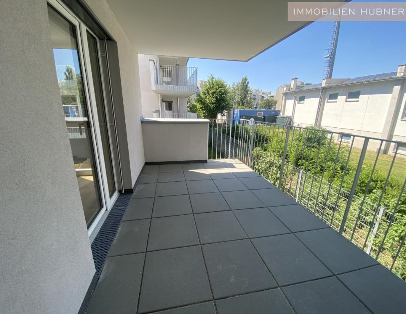 10m² große Terrasse - Top-Neubauwohnung in der Koloniestraße beim FAC-Platz