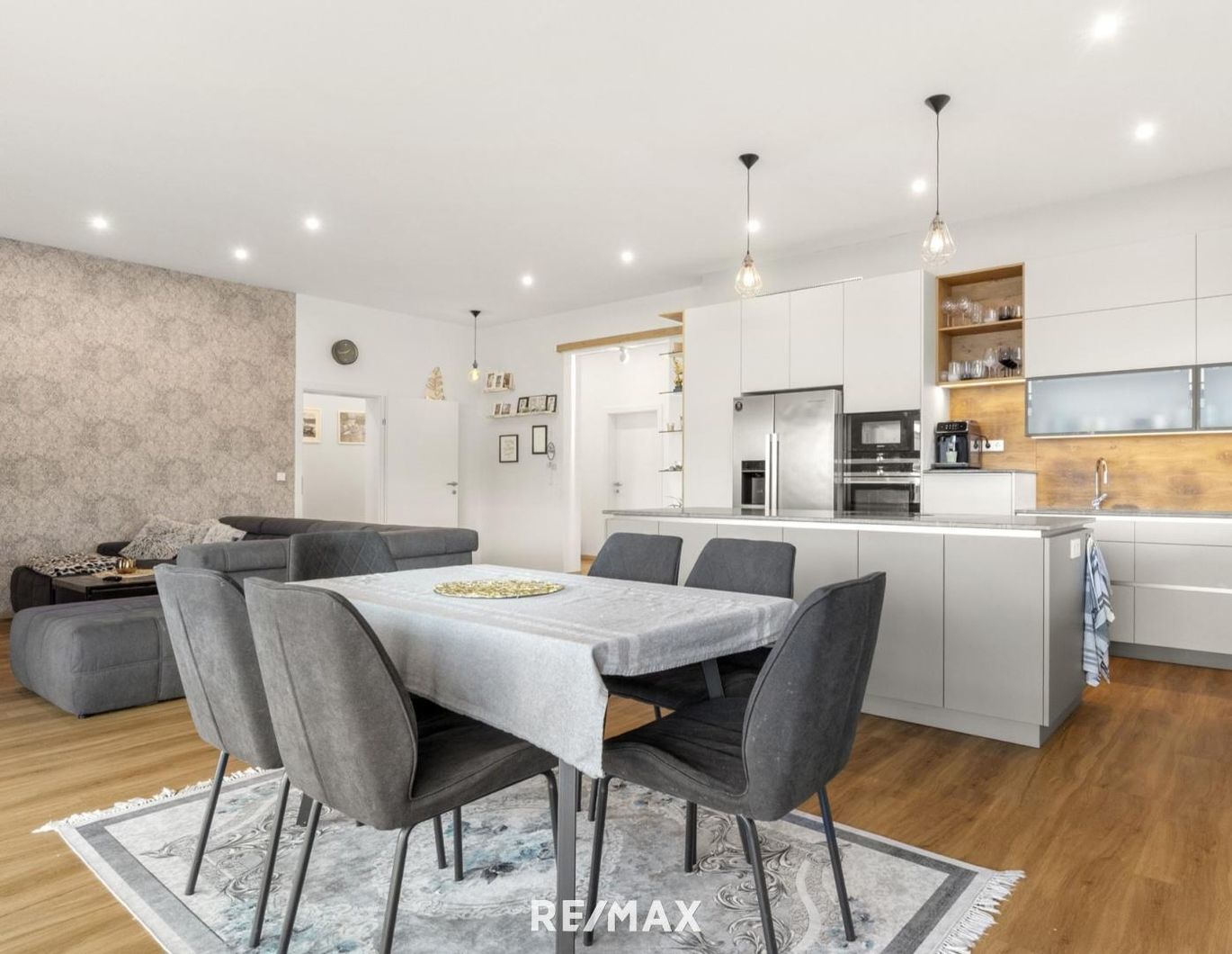 NEUER PREIS! Modernes Wohnen auf einer Ebene: Ihr Traum-Bungalow mit Weitblick