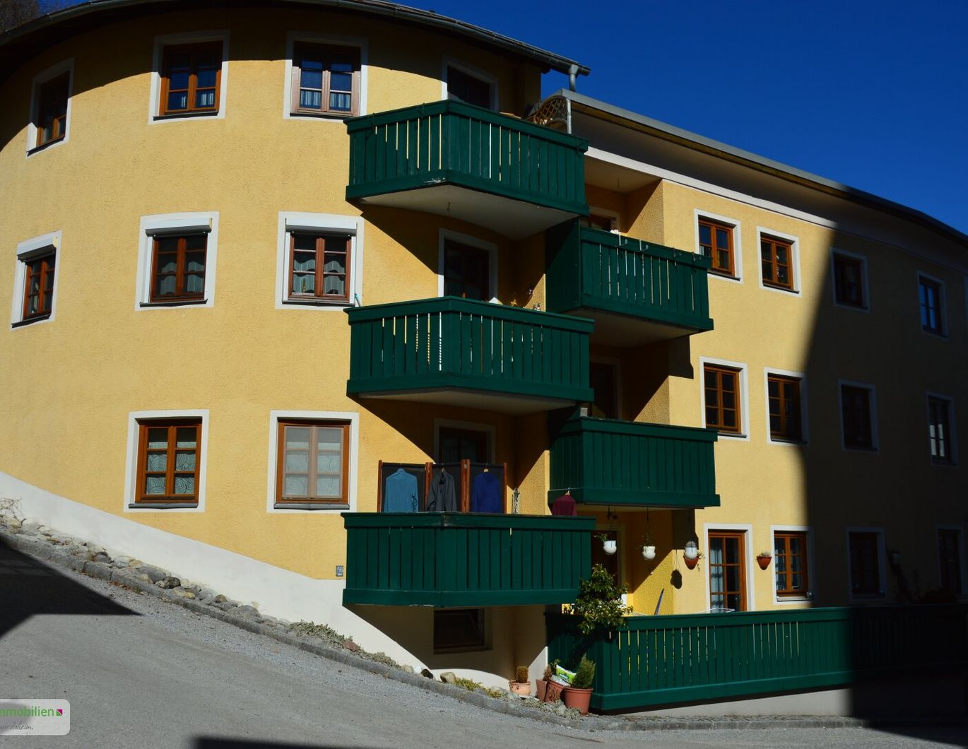 Altstadtcharme! heimelige 2-Zimmer-Wohnung mit Balkon und TG
