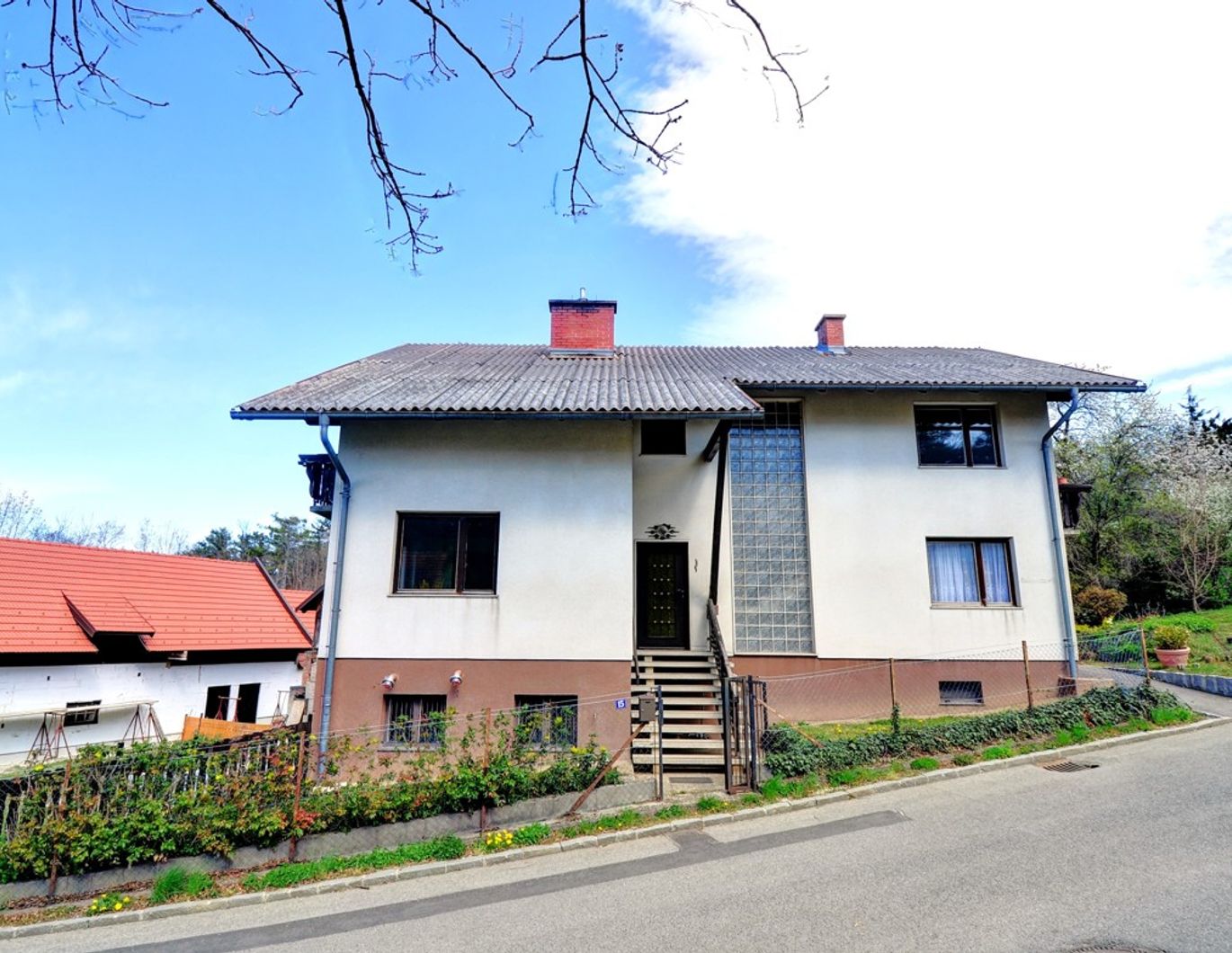 Einfamilienhaus mit Charme, Garten & Potential in Wimpassing