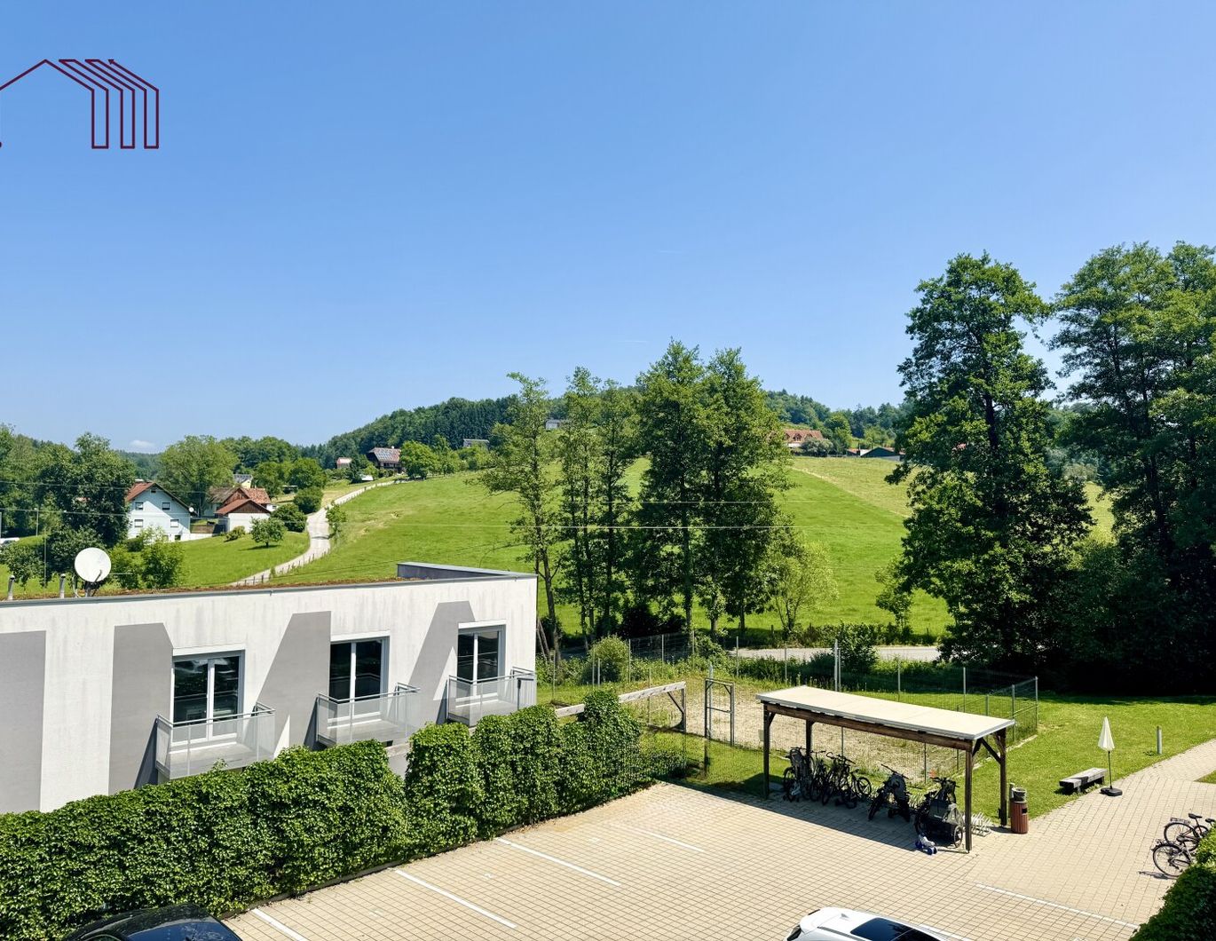 RUHEOASE IM GRÜNEN: Schöne 4-Zimmer-Wohnung mit 4 Balkonen in Waldnähe - Stiftingtal