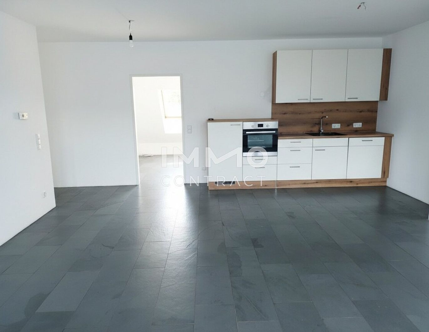 Großzügige - Terrassenwohnung / DG mit Lift im Zentrum von Amstetten