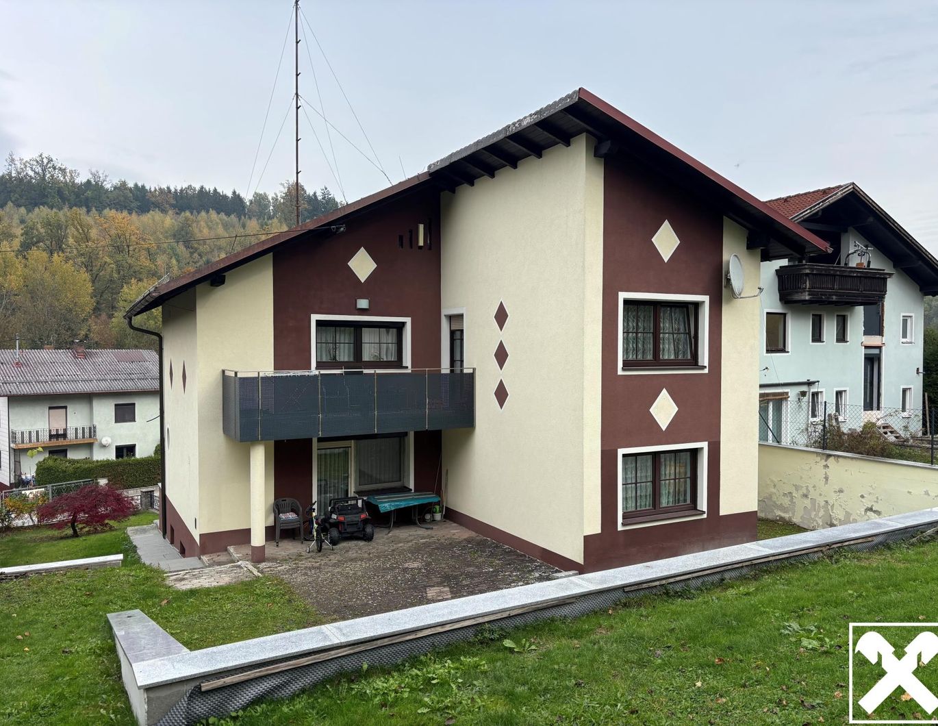 Zwei Familien, ein Zuhause - Platz für Generationen