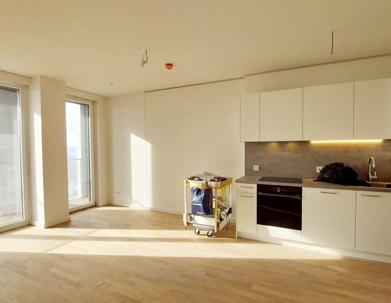 Urbanes Wohnen mit Rooftop Pool, Spa & Skylineblick - TOWER HOMES