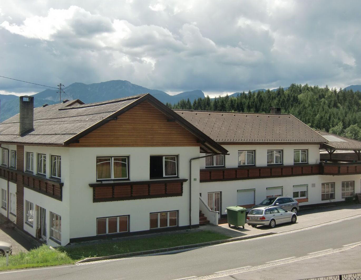 EIGENTUMSWOHNUNG IN SCHIEFLING AM WÖRTHERSEE! 126 m² WOHNFLÄCHE - 60 m² ÜBERDACHTE TERRASSE!