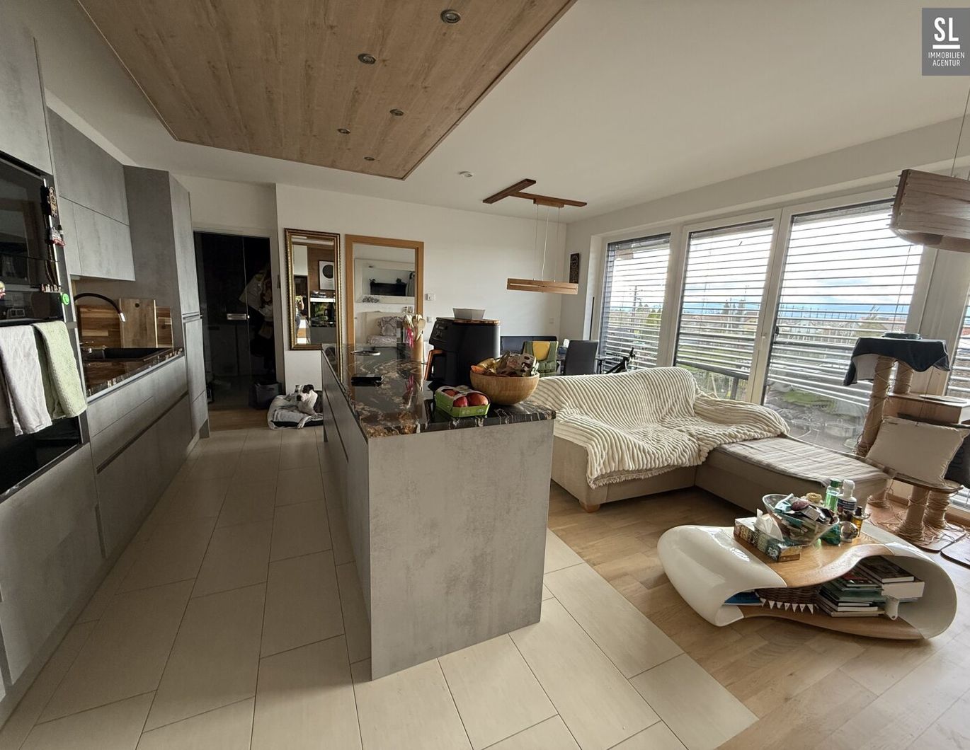 Preisred. bis 15.11** siehe Text! Schöne, ruhige, exklusiv ausgestattete 4 Zi-Wohnung mit 19m² Süd-West Balkon, Lift und 2 TG-Plätzen