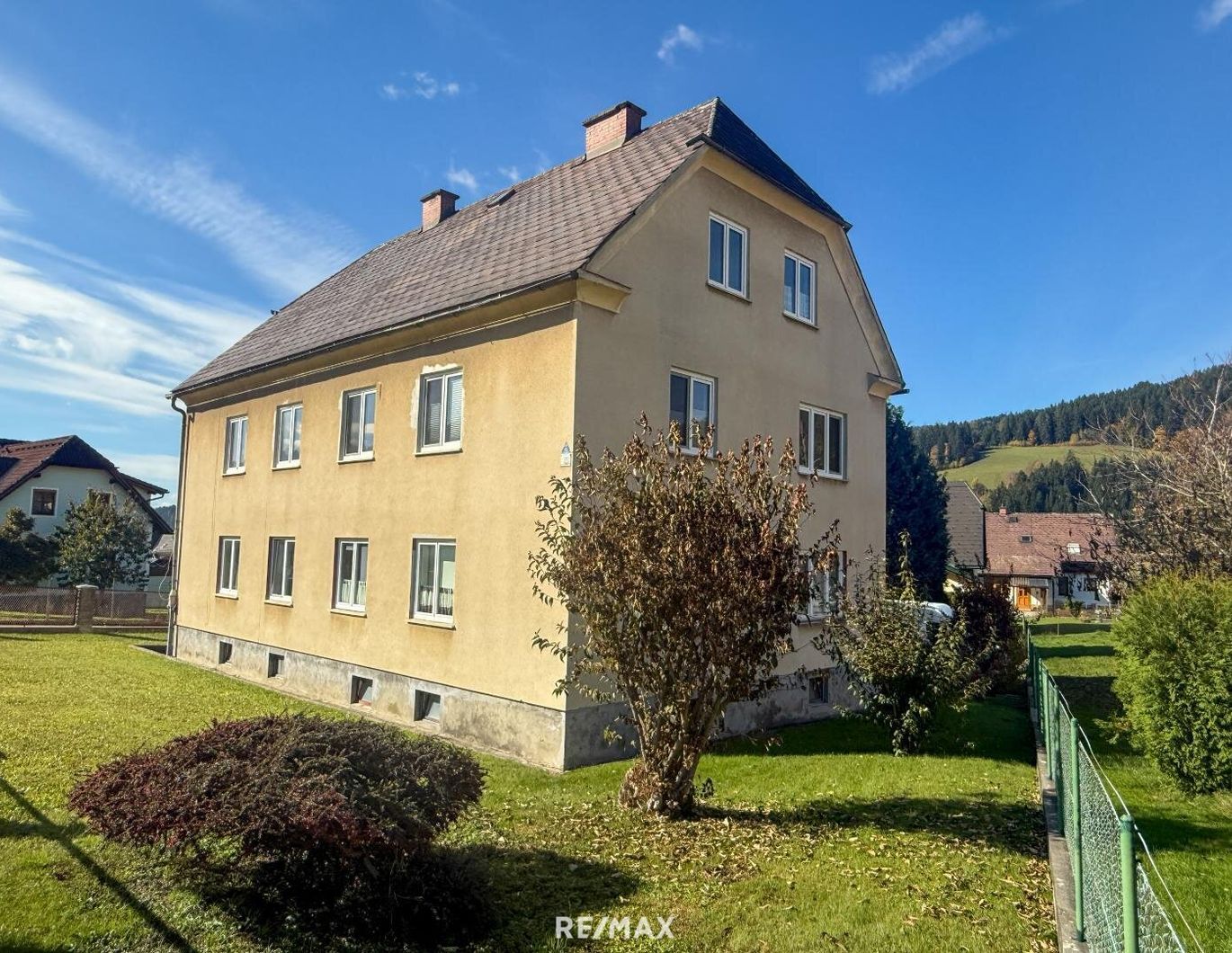 *** Investmentchance in Hönigsberg: Zinshaus mit 6 Wohnungen mit TOP Rendite ***