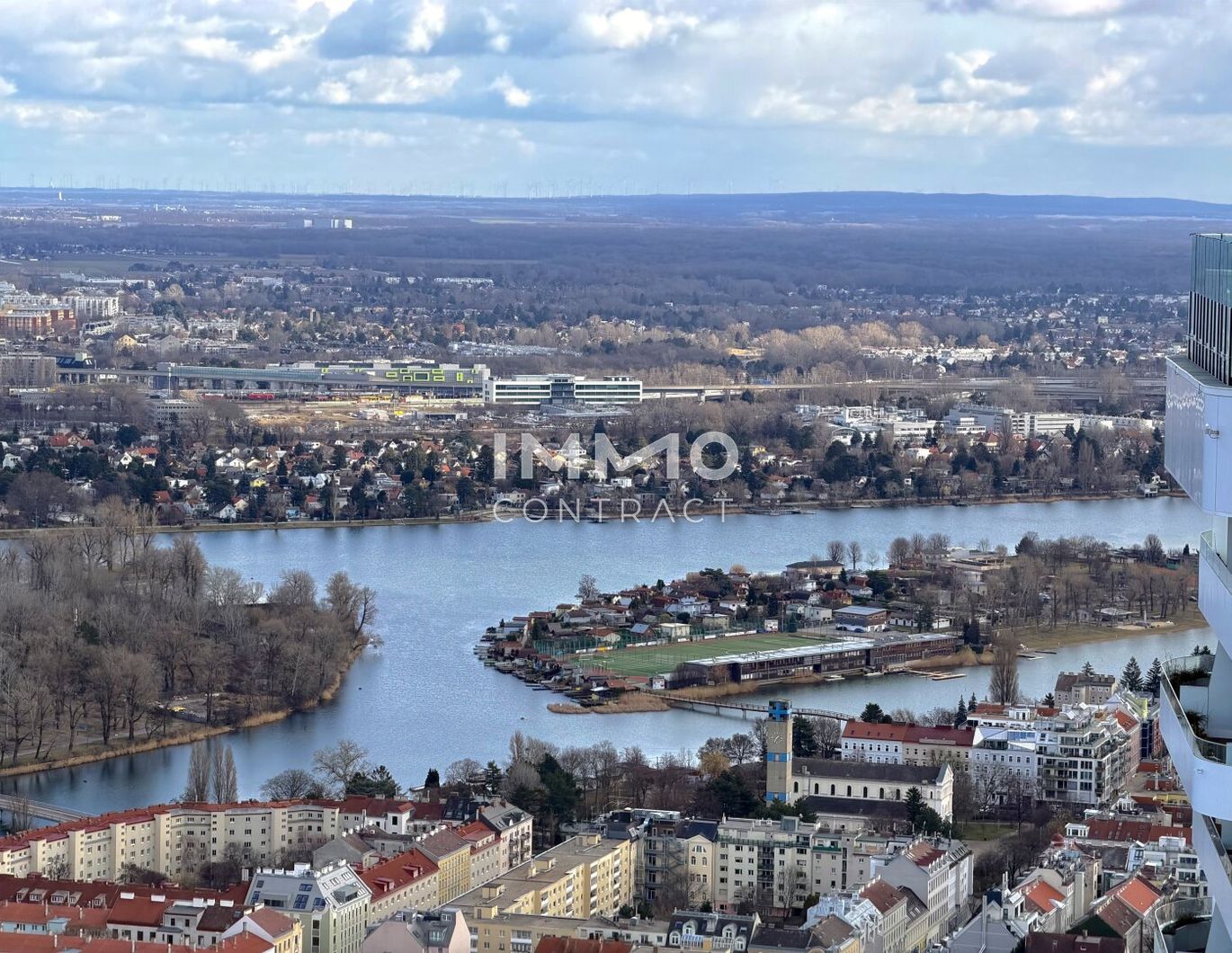 DC2 Ostblick Deluxe - Stilvolle 2-Zimmer-Wohnung mit Panorama Loggia