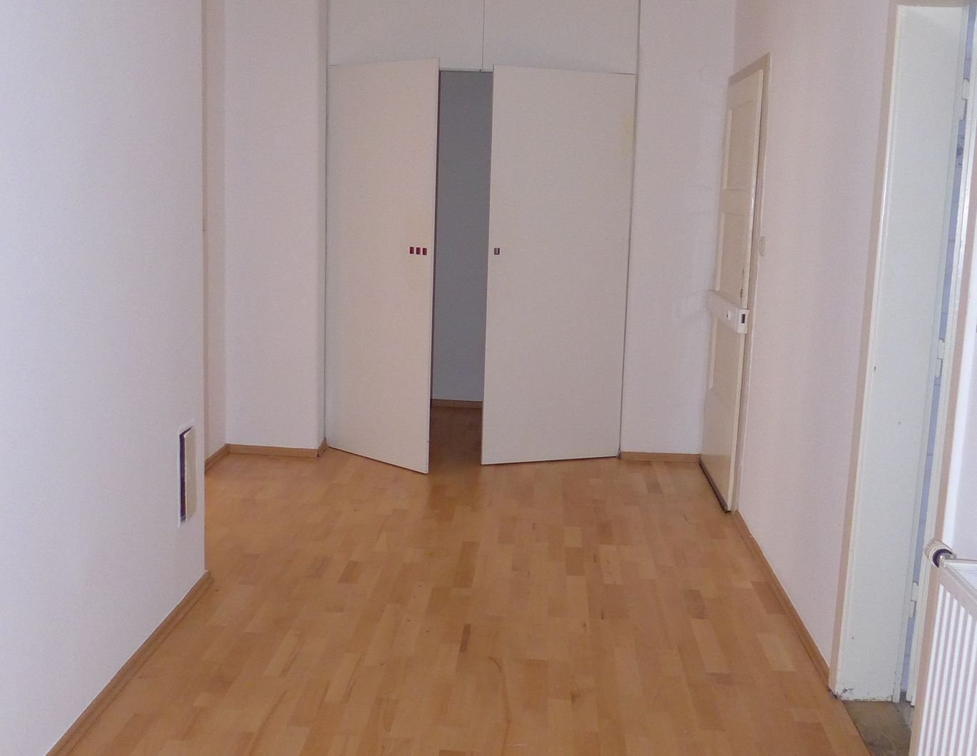Helle geräumige 2-Zimmer Innenstadtwohnung
