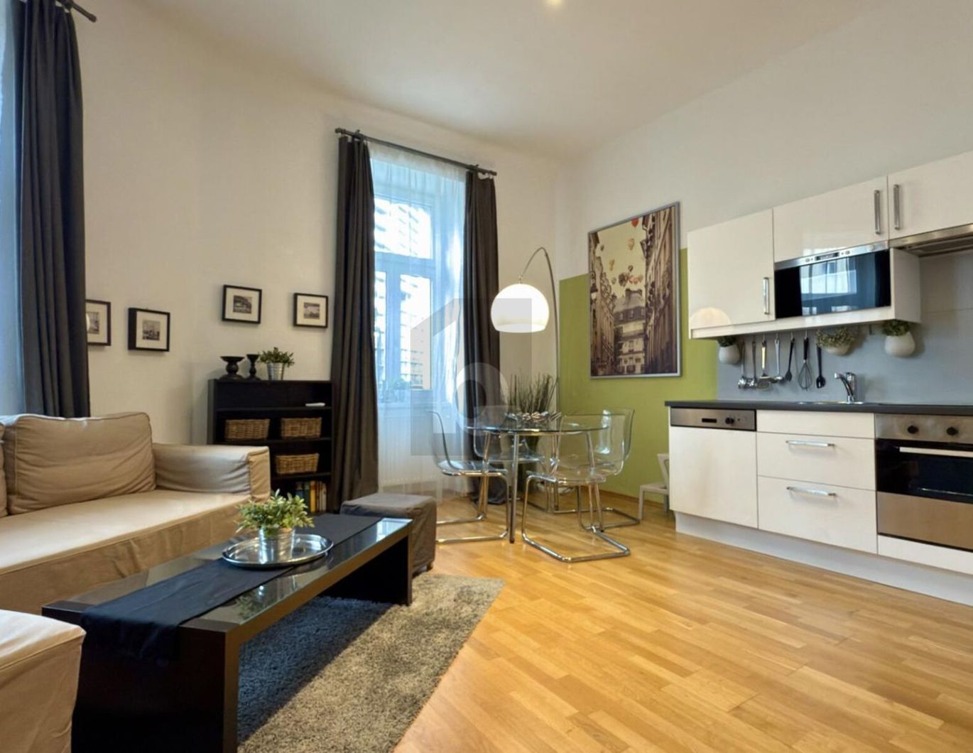 U3 NÄHE - NEUWERTIG MIT KLIMAANLAGE UND TOP INFRASTRUKTUR