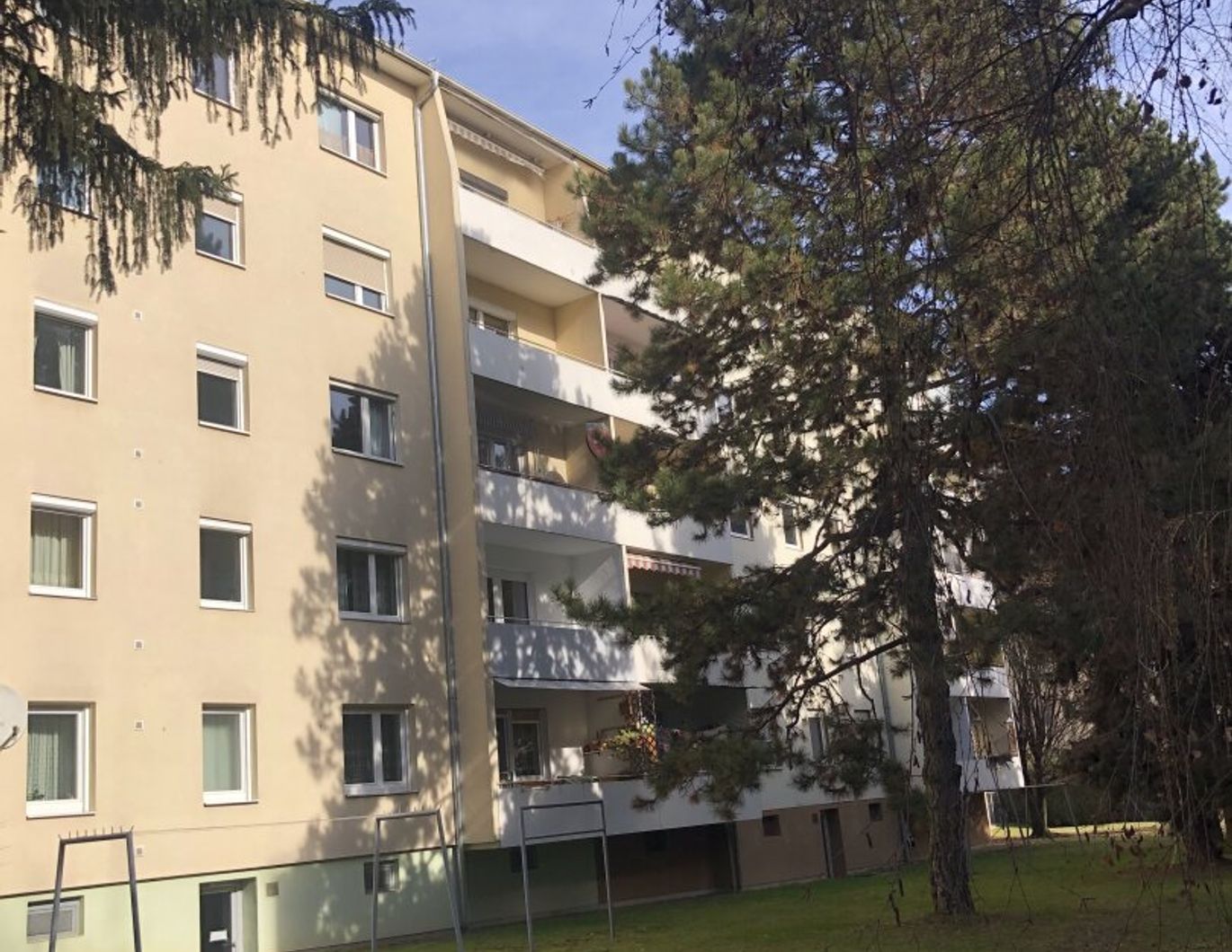 60 m² Wohnung 2 Zimmer mit BALKON und STELLPLATZ ZENTRUM ANDRITZ TOPLAGE ***